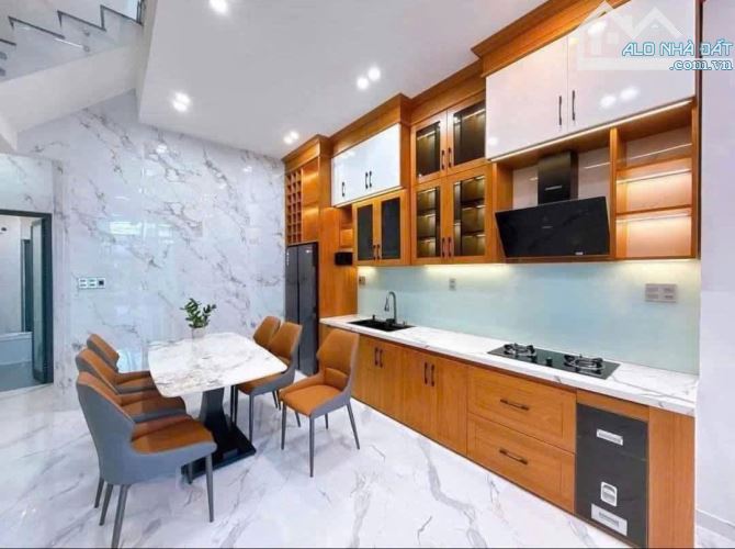 🏡 BÁN NHÀ TRUNG TÂM QUẬN 1 – HẺM XE HƠI – GẦN CHỢ BẾN THÀNH 🏡 - 2