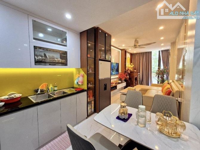 Bán nhà phân lô Trung Kính, ô tô tránh, vỉa hè, kinh doanh sầm uất, 36m2, 6 tầng, 13.8 tỷ - 2