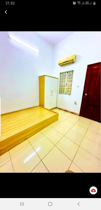 Siêu hiếm - Dòng tiền - 2 bước chân ra oto - Vị trí đẹp - Chính chủ ! - 2