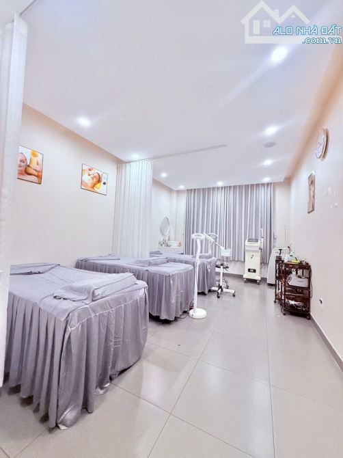 Siêu Phẩm mặt tiền Kinh Doanh Trịnh Đình Trọng Tân Phú 181m2 -5 tầng thang máy 48 tỷ - 2