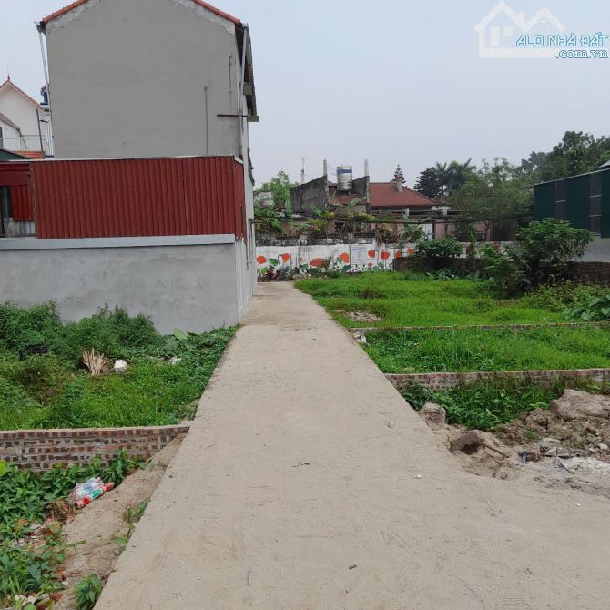 Bán đất Đức Thượng, Hoài Đức 40m2, vuông đẹp ngõ thông cách quốc lộ 32 150m - 2