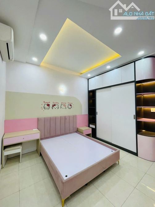 💎Nhà Hẻm Xe Tải Thông Dương Quảng Hàm P5 Gv -💎 DT 4x17 4 Lầu 6PN 5WC💎10,5 Tỷ - 24