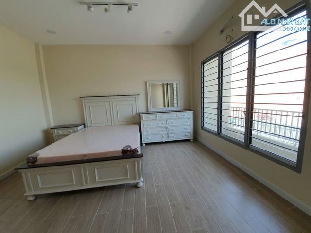 Bán nhà Quận 7, vị trí VIP Kiều Đàm, hẻm 8m, dòng tiền thuê 20tr/tháng, giá tốt 10.2 tỷ - 3