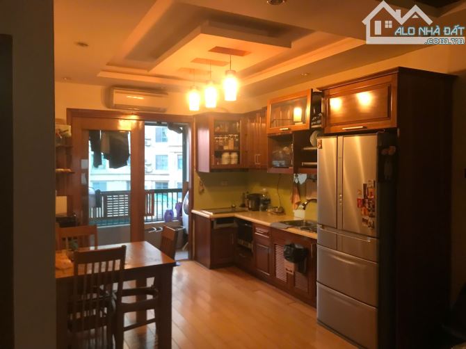 Bán CHCC tòa CT5 Mỹ Đình Sông Đà. DT 132m² gồm 4pn và 2vs, nhà 2 mặt thoáng. Giá 8,35 tỷ. - 3