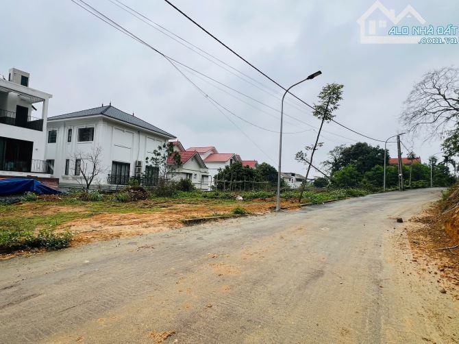 BÁN LÔ ĐẤT VỊ TRÍ ĐẮC ĐỊA,KHU VỰC SẦM UẤT, TIỀM  NĂNG TĂNG GIÁ CAO - 3