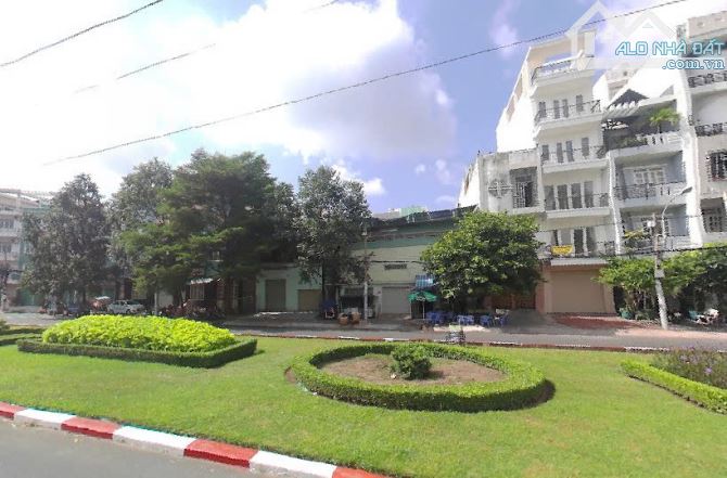 Bán nhà mặt tiền Song Hành, ngang 8 dài 19m, với giá 19 tỷ 5, Q.6 - 3