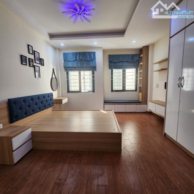 NHÀ XINH trong đê Phố Ngọc Thuỵ 30m x 5 tầng - SDCC 5,2 tỷ - 3