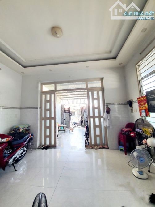 BÁN NHÀ THỚ TAM THÔN HÓC MÔN - 274M (7.5M X 39M) - HẺM 6M THÔNG - 7.18 TỶ. - 3