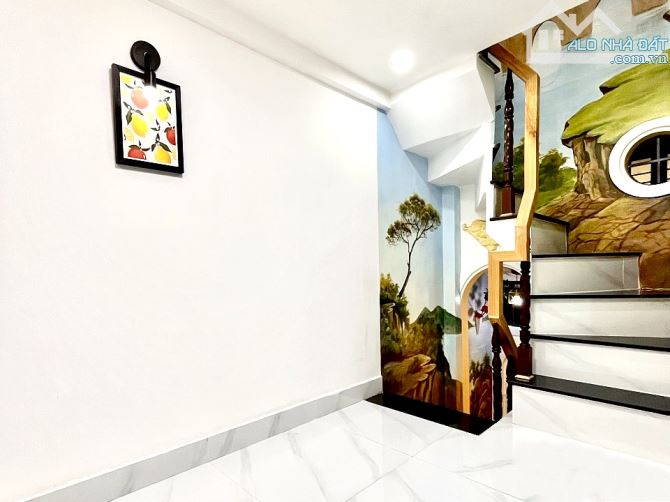 Cho thuê nhà đẹp 2 lầu hẻm xe hơi Trần Bình Trọng, Bình Thạnh - 3
