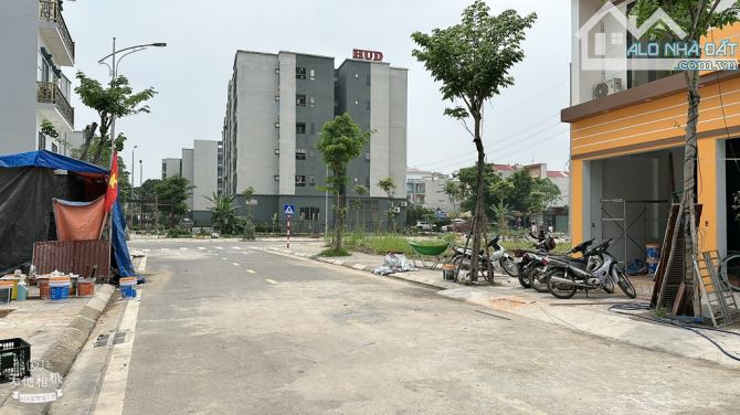 LÔ ĐẤT  VỊ TRÍ VÀNG TRUNG TÂM MÊ LINH – 2 MẶT THOÁNG – VỈA HÈ RỘNG – 15.9 TỶ - 3