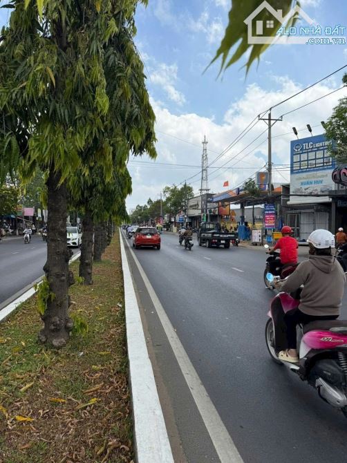 Bán nhà mặt tiền đường Nguyễn Văn Cừ nối dài, 672 m2 65 TỶ, TP CẦN THƠ - 3