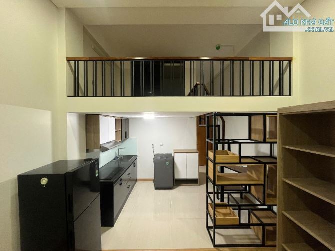 BÁN TOÀ CĂN HỘ DỊCH VỤ 9 TẦNG PHỐ XUÂN LA - GARA ÔTÔ - 250M2 CHỈ 75 TỶ- DÒNG TIỀN 3 TỶ/NĂM - 3