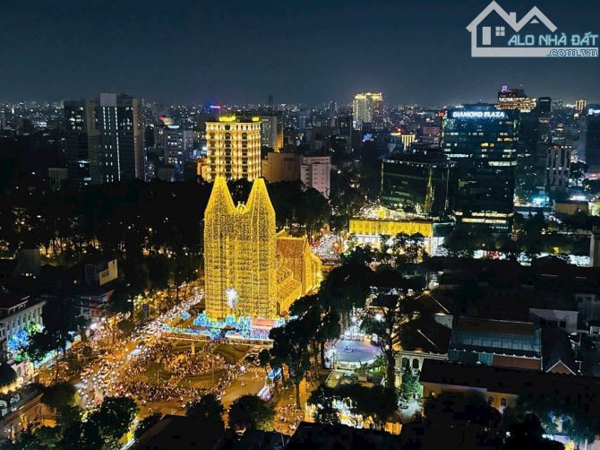 Siêu phẩm! Penhouse Vincom Đồng Khởi Quận 1 - Dinh độc lập, Nhà thờ Đức Bà, 210m2 rẻ 55 tỷ - 3