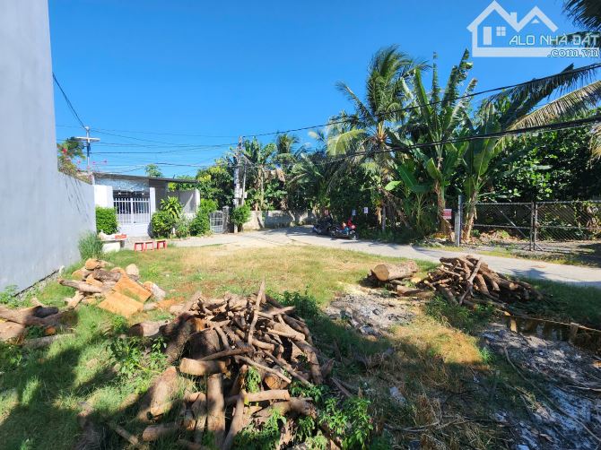 Siêu phẩm lô góc đẹp Đường Bà Đề, Diên An Gần chợ Diên An 117m2 - 3