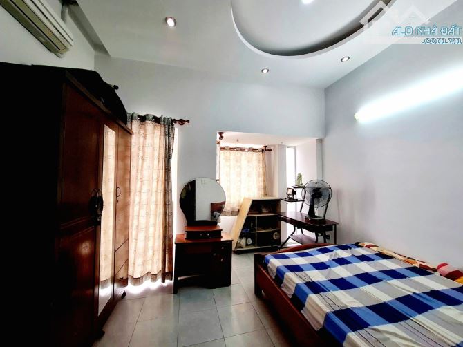 Nhà mới cứng cáp vào ở ngay 3tầng ngay Nguyễn Suý giáp chợ Tân Hương HXH chỉ 5🧄5 - 3