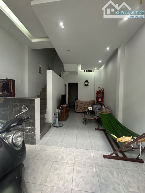 ĐƯỜNG Ô TÔ THOÁNG MÁT - GẦN CHỢ TÂN HƯƠNG - GẦN NHÀ THỜ - 3P RA AEON MALL - 2 TẦNG - DTSD - 3