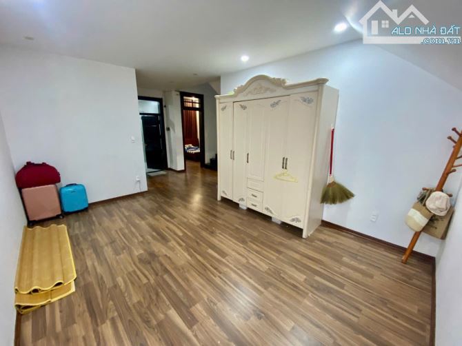 BÁN NHÀ BIỆT THỰ 200M2 - GẦN CHỢ CẨM LỆ - KHUÊ TRUNG, CẨM LỆ, ĐÀ NẴNG - 1