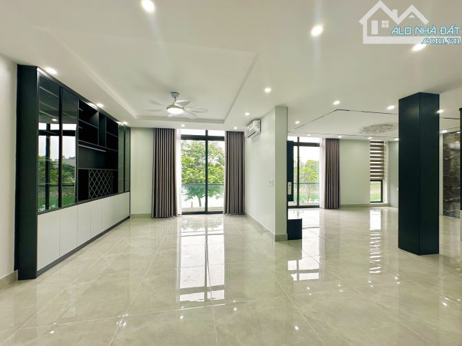 Đã từng mơ mỗi sáng thức dậy, mở cửa ra là thấy mặt hồ xanh mát trải dài trước mắt chưa ạ? - 4