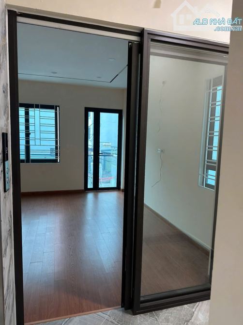 CẦN BÁN NHÀ THẠCH BÀN LONG BIÊN HÀ NỘI. - 4