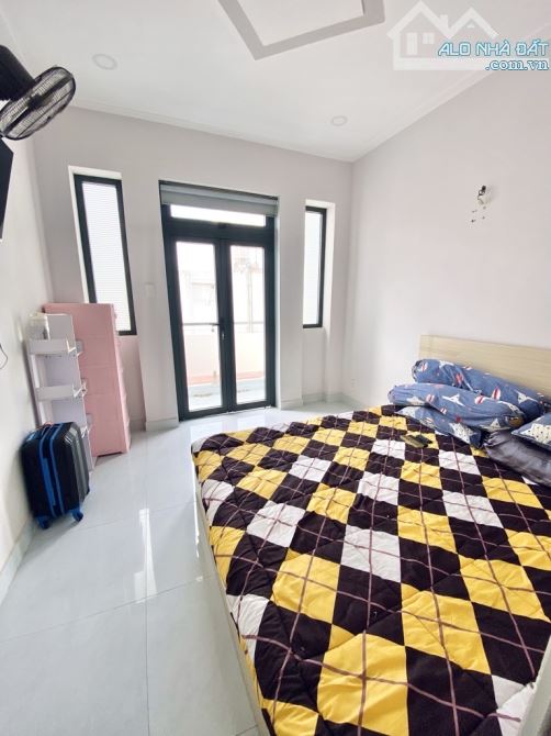 HẺM OTO PHAN HUY ÍCH PHƯỜNG 15 TÂN BÌNH - 4 TẦNG 4 PHÒNG - GIÁ 4.75 TỶ - 4