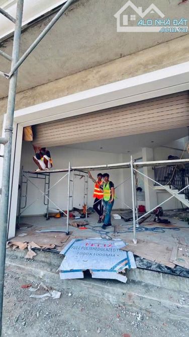 NHÀ LIÊN KỀ VIEW BIỂN VỚi KHÔNG GIAN SỐNG LÝ TƯỞNG, HIỆN ĐẠI & ĐẲNG CẤP CHỈ 18TR/M2 - 4