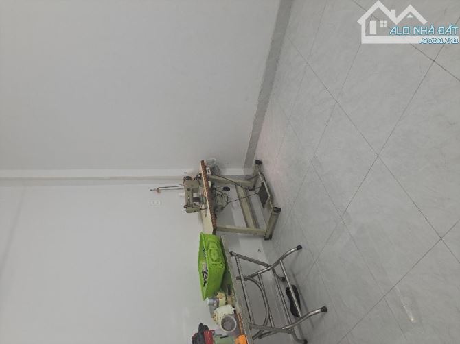 Nhà Mặt Tiền nhánh. Ngay Trương thị hoa Metro 72m2 x 3Tầng chỉ 5tyx - 4