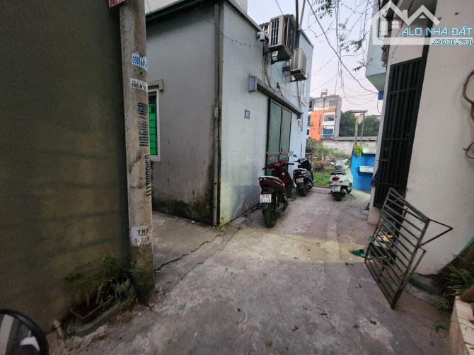 NHÀ 43m x 4 tầng - MT 4,35m chỉ 4,98 tỷ Phố Ngọc Trì - 4