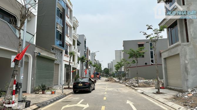 LÔ ĐẤT  VỊ TRÍ VÀNG TRUNG TÂM MÊ LINH – 2 MẶT THOÁNG – VỈA HÈ RỘNG – 15.9 TỶ - 4