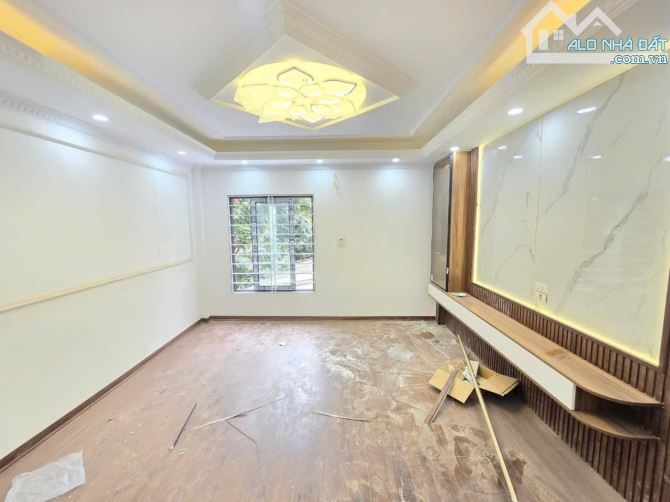 Bán Nhà Tứ Hiệp 52m 5 t thiết kế đẹp full nội thất gần ô tô ,tiện ích sẵn có giá 7.45 tỷ - 4