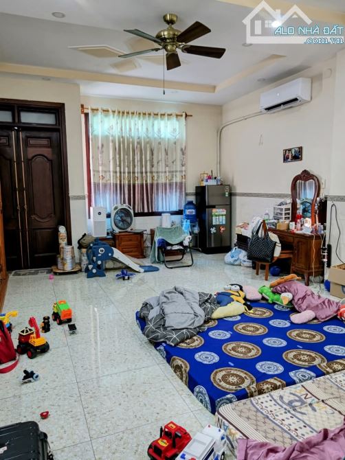 Bán Nhà Mặt Tiền Kinh Doanh Lê Văn Khương ,141m2, 3 Tầng,Ngang 5m, đường - 4