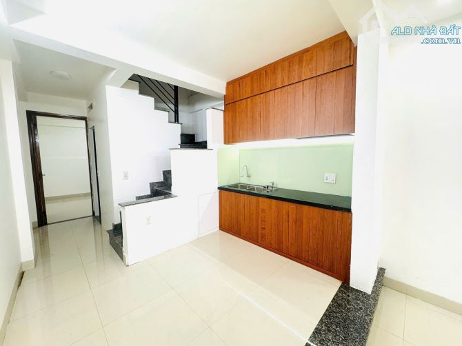 NHÀ 2 TẦNG KIỆT OTO 393 BÙI THỊ XUÂN - TP HUẾ - 4