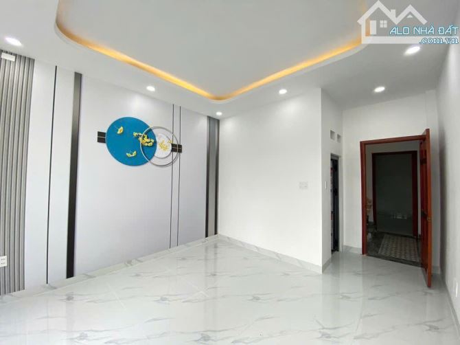 Bán nhà 4 tầng Bình Trị Đông,58m2-4PN, hẻm xe hơi thông, sổ vuông đẹp, chỉ nhỉnh 6 tỷ - 4
