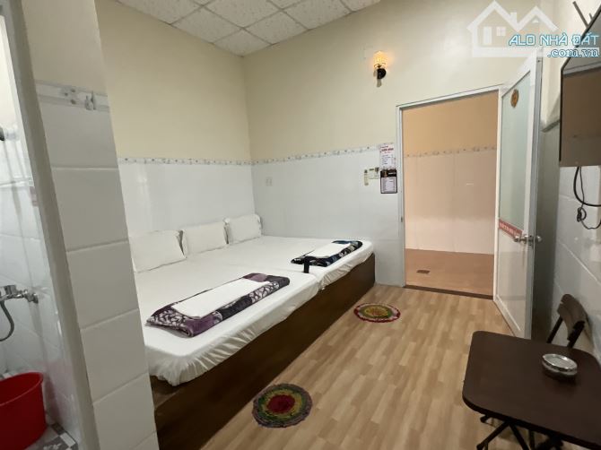 Bán nhà nghỉ 11 x 37 nguyễn thái học phường 3 chỉ có 7 tỷ 500 - 1