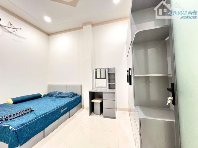 Siêu phẩm nhà đẹp 3 tầng Trung  tâm  Tp Dĩ An  ô tô ngủ trong nhà 88m2 ,__ 5,2 tỉ - 4