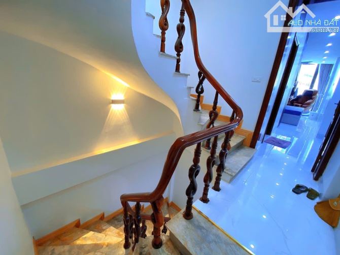 Bán nhà phân lô Trung Kính, ô tô tránh, vỉa hè, kinh doanh sầm uất, 36m2, 6 tầng, 13.8 tỷ - 4