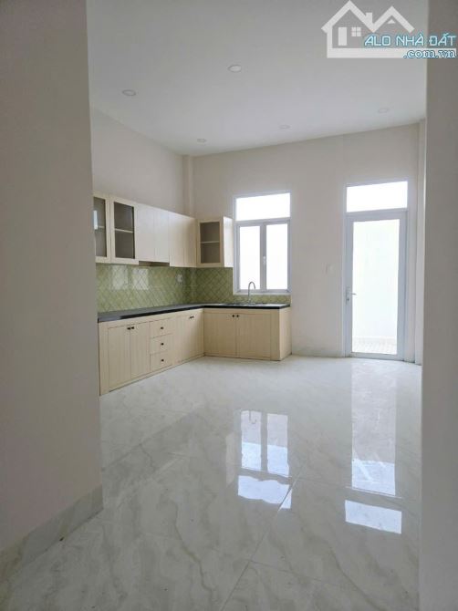 BÁN NHÀ QUẬN 9, NHÀ MỚI ĐẸP 2TẦNG DT68M, XE HƠI 2LÀN, CHỈ NHỈNH 4TỶ TL, PHƯỜNG LONG BÌNH. - 4