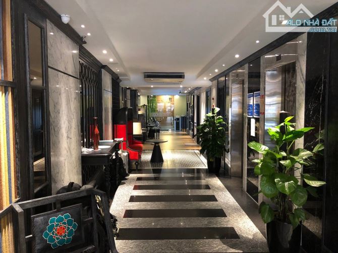 Chủ vay Bank 100 tỷ - Bán khách sạn MP Hàng Cót - 216m2 x 11 tầng - 47P - MT 8.5m - 205 tỷ - 5
