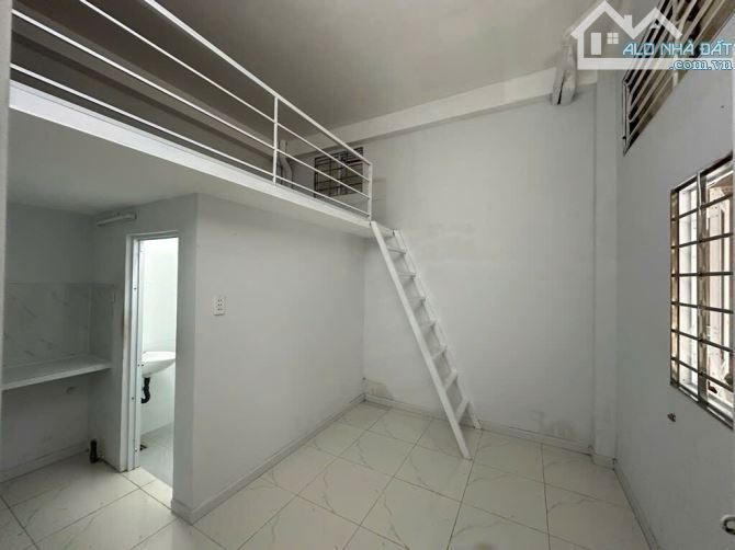 Bán CHDV, Lê Thị Chợ. 150m2 - Ngang 5m - Dòng tiền 50tr/ tháng - Chỉ 13.xx tỷ - 5