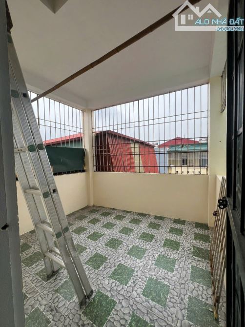 Siêu phẩm Bà Triệu-ngay chợ Hà Đông 33m2*5T-dân xây đẹp-ngõ to -gần Mặt phố-5.8 tỉ - 5