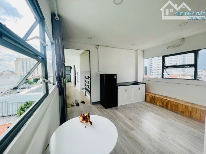 Penthouse 1 Phòng Ngủ Ngay Chợ Tân Hương Full Nội Thất Chỉ từ 6xxx - 5