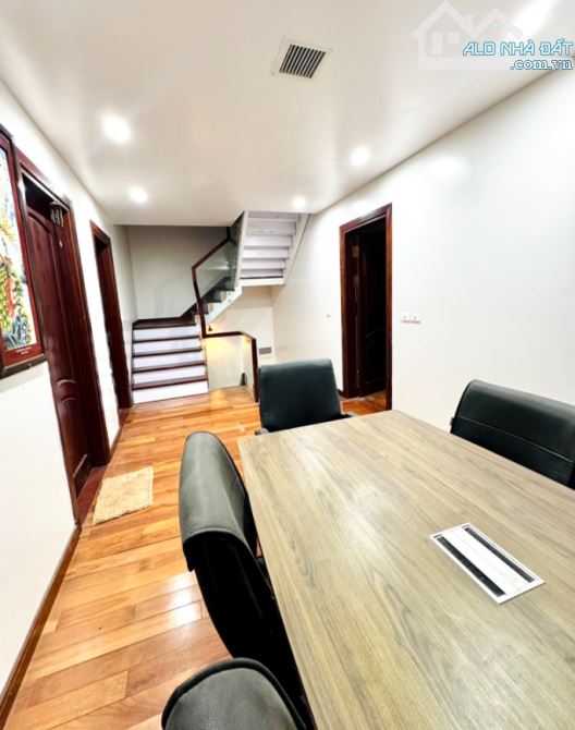 Biệt Thự -Gamuda gardens 188m2 , xây 4 tầng, lô góc. Giá thương lượng - 5