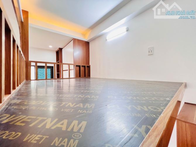 Cho Thuê CCMN 213 GIÁP NHẤT Thanh Xuân 30m2 Gác Xép, Giường Ban Công Cửa Sổ Giặt Riêng TM - 5