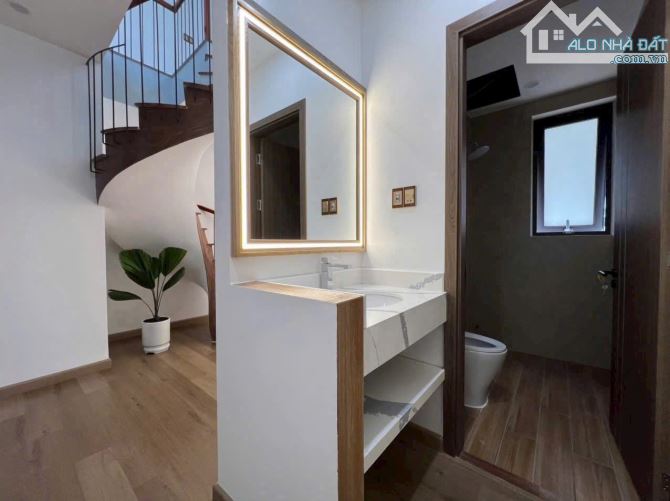 Siêu phẩm Villa 3 Tầng Kiệt 112 Minh Mạng. Giá tốt 4 Tỷ 3XX - 5