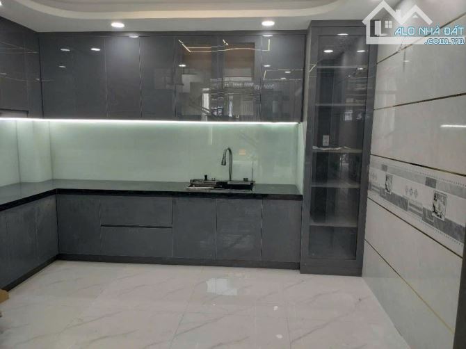 🎉 MỪNG ĐẠI LỄ 30/4 - CHỦ NHÀ GIẢM SỐC 150 TRIỆU! - 5