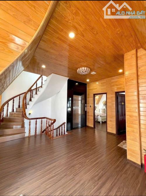 Bán villa siêu đẹp ngay trung tâm giá 28tỷ mới tinh - 5
