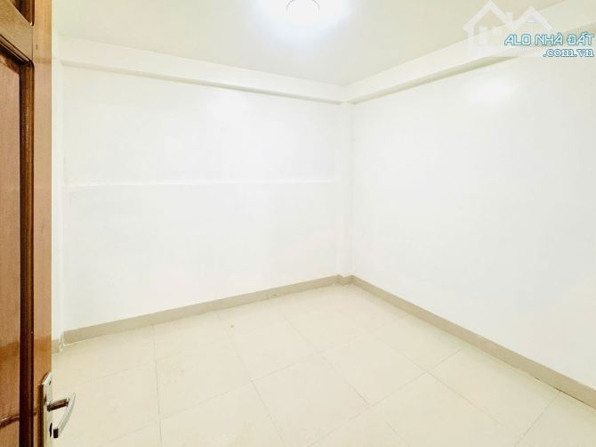 NHÀ 2 TẦNG KIỆT OTO 393 BÙI THỊ XUÂN - TP HUẾ - 5