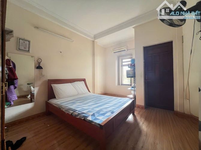 NHÀ ĐẸP DÂN XÂY - Ô TÔ TRÁNH - VIEW THOÁNG VĨNH VIỄN - TT YÊN VIÊN - 5