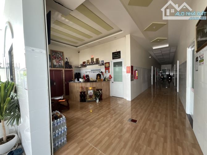 Bán nhà nghỉ 11 x 37 nguyễn thái học phường 3 chỉ có 7 tỷ 500 - 2