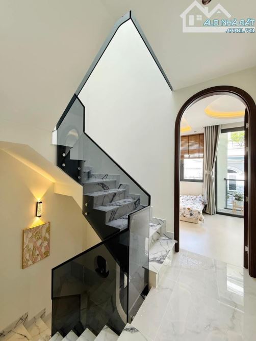 BÁN NHÀ PHẠM VĂN CHIÊU, GÒ VẤP - HẺM XE HƠI 1 TRỤC - 4 TẦNG - 50M2 - CHỈ 6.x TỎi - 5