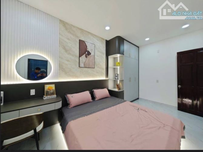 Mặt tiền Huỳnh Thị Hai 5x12m, 5 tầng, chỉ 7ty9 - 6